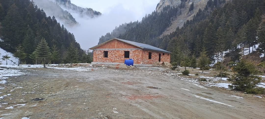 Araklı Pazarcık Camisi Kendini Gösterdi