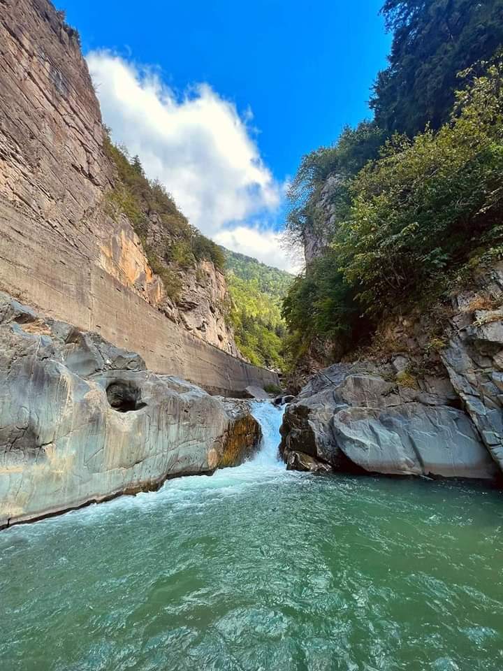 Araklı'da Ejder Gölü Turizme kazanadırılmayı bekliyor