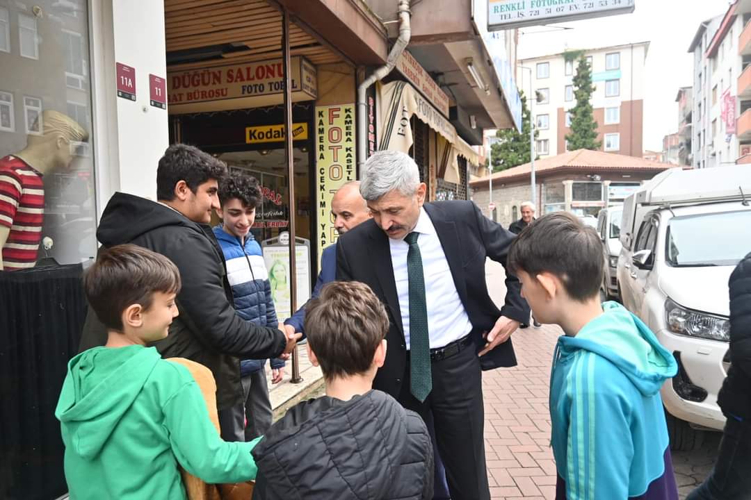 Başkan Coşkun Çebi'nin Bayram Programı yoğun geçiyor