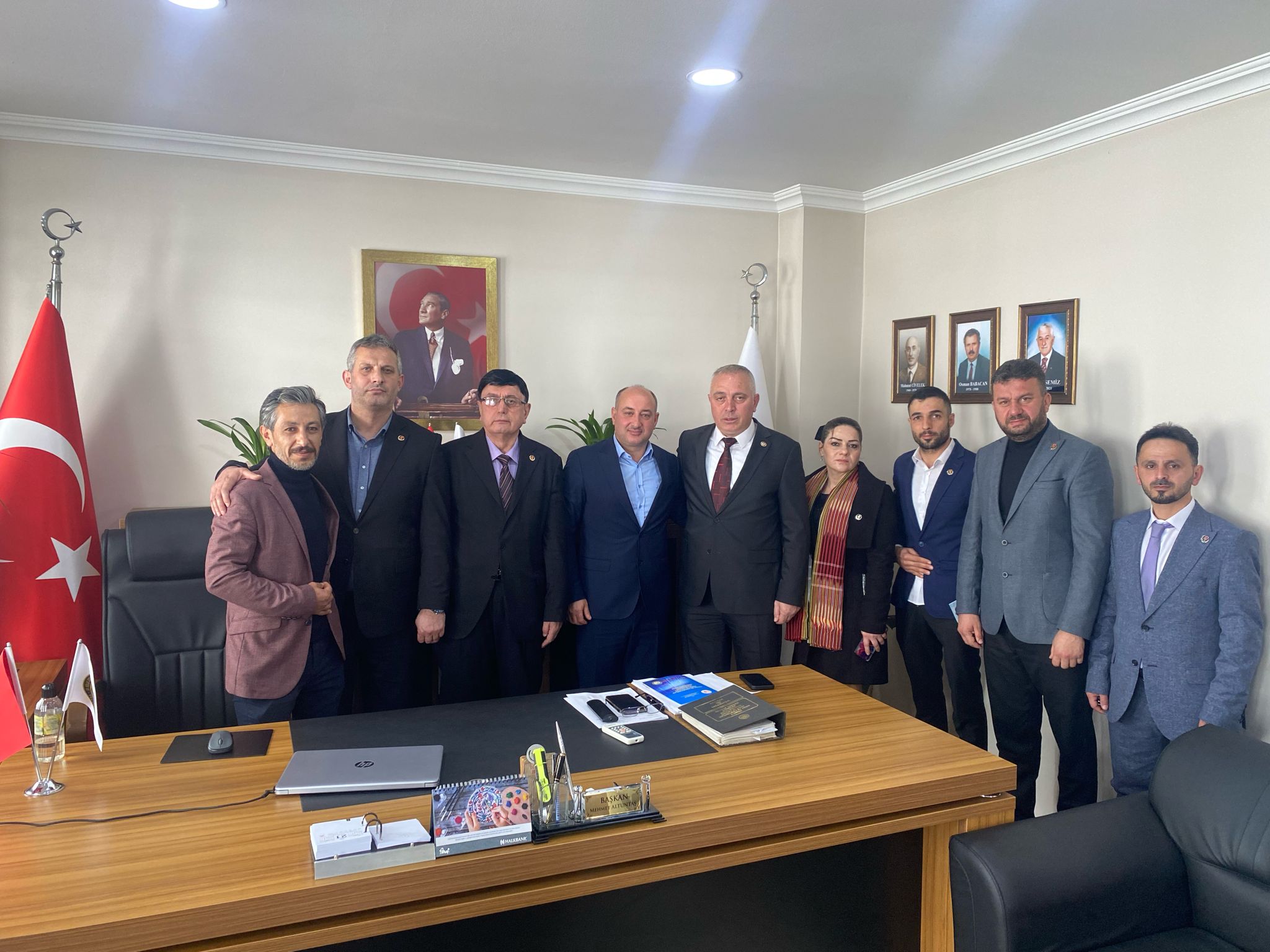 Büyük Birlik Partisi Araklı'da Başkan adayı ile dikkat çekiyor