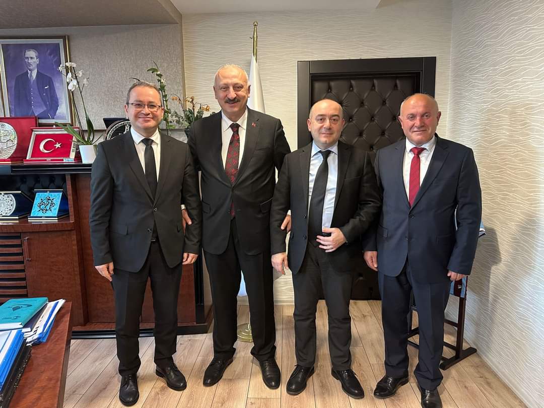 Yoncalı Mahallesi Başarılı Muhtar Metin Çelik'i çok arayacak