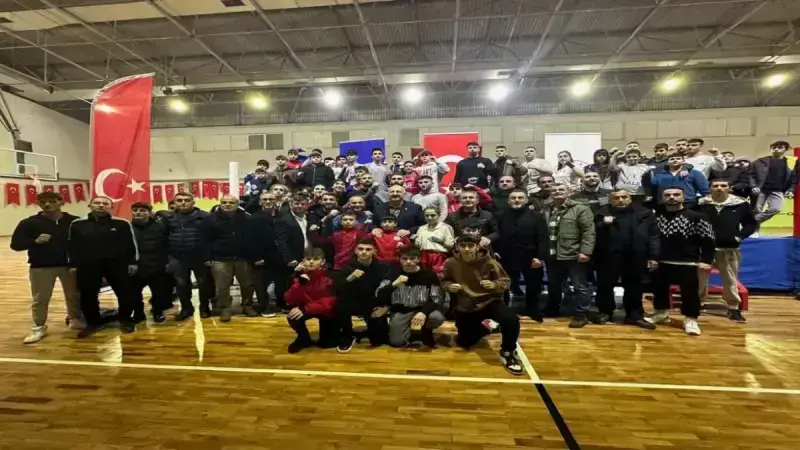 Türkiye Kickboks Sampiyonası Elemeleri Araklı'da düzenlendi